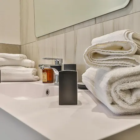 Konukevi Beb Luxury 3*