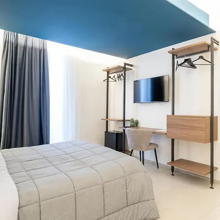 Beb Luxury Konukevi Castelfranco Emilia